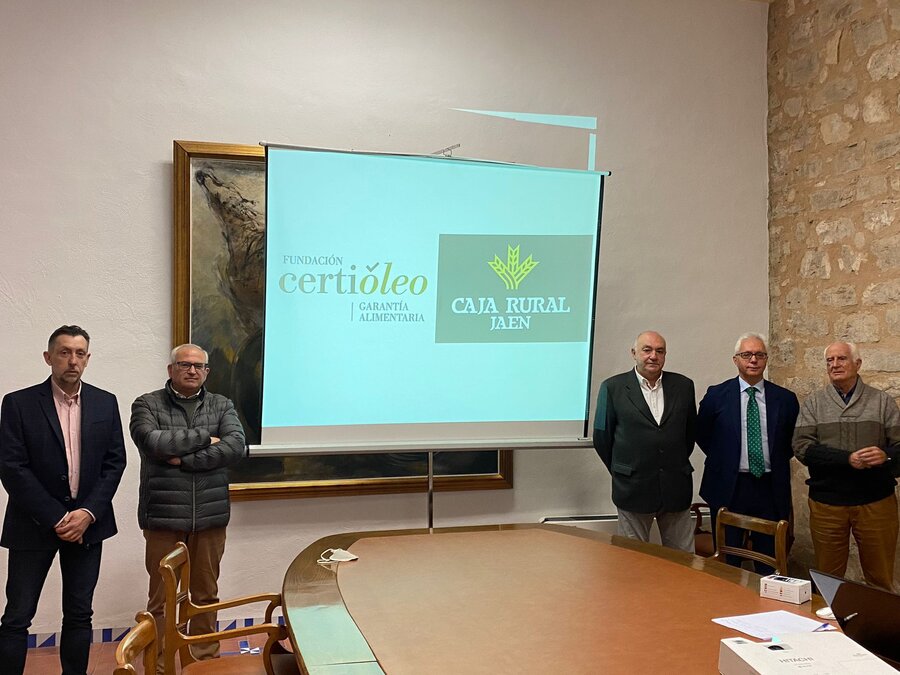 La Fundación Certióleo y Caja Rural de Jaén renuevan su convenio de colaboración